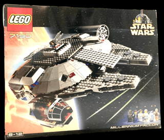 LEGO Falcon
